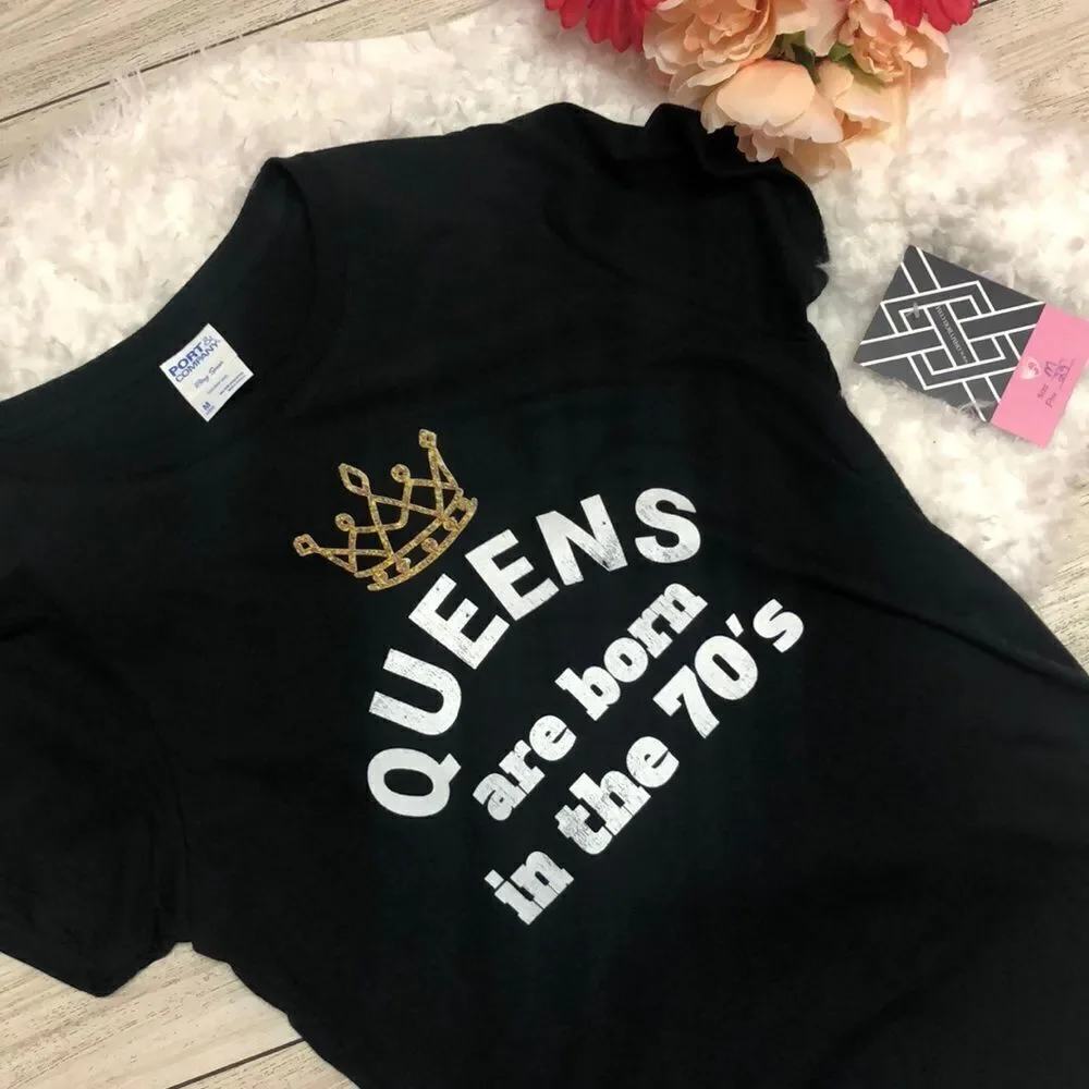 NWT Queens are born in the 70’s Black t-shirt M - Picture 2 of 6